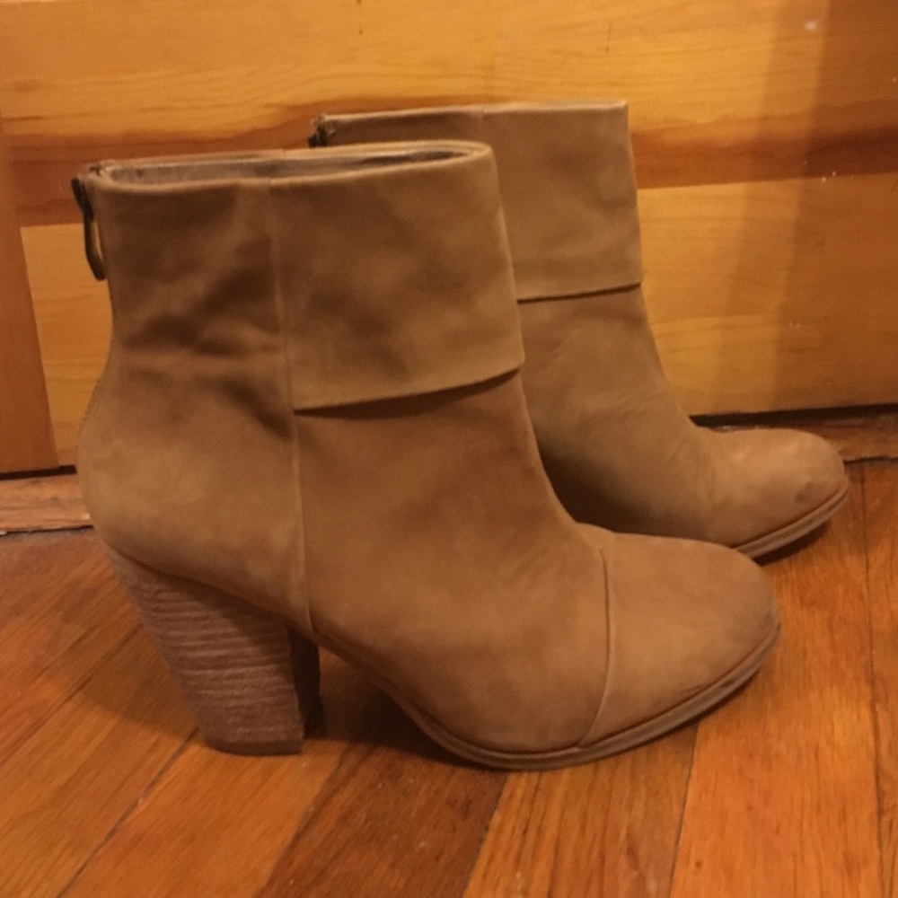 Vince Camuto Hadley Bootie